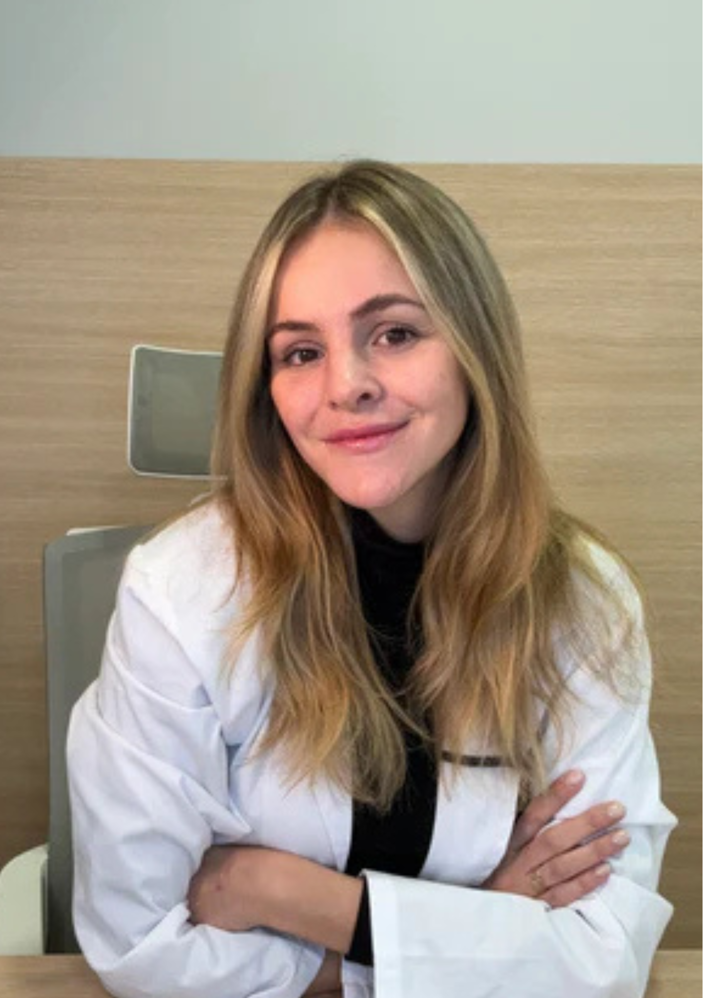 Dra. Anna Puigdollers recomienda SKIN MOLECULE X basado en la ciencia