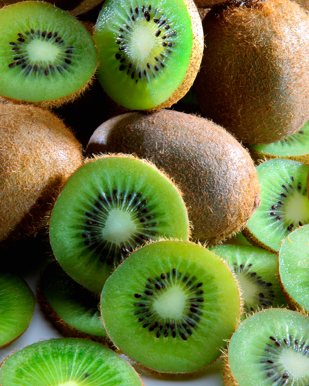 Mantiene la piel y los ojos saludables, fortalece las defensas del cuerpo con la Vitamina E de SKIN FORMULA, colágeno de la marca SKIN MOLECULE X